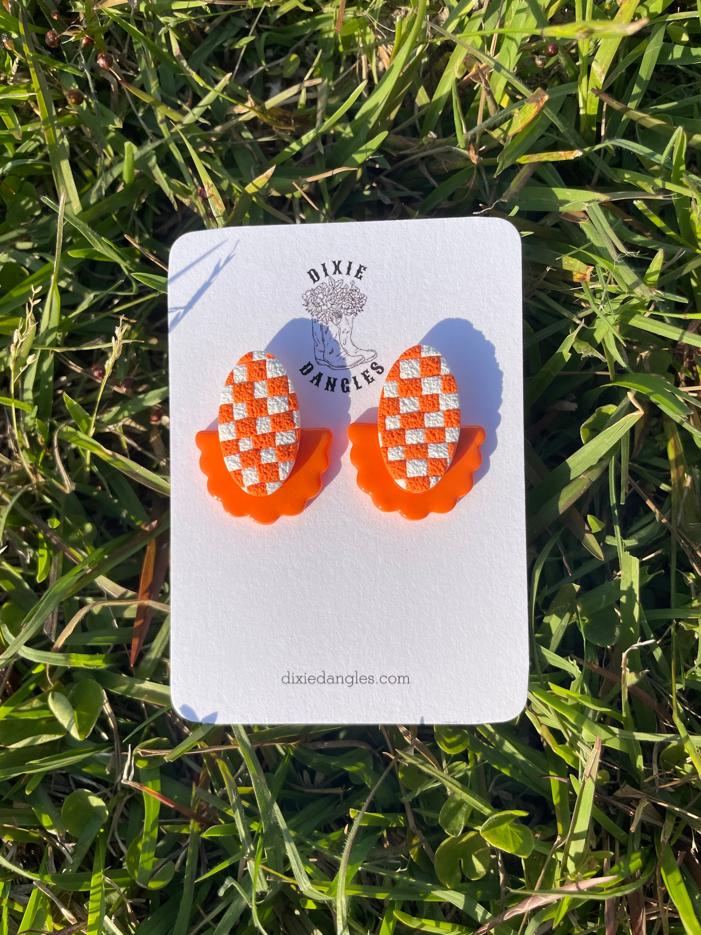 Rocky Top Scalloped Studs (Checkered)